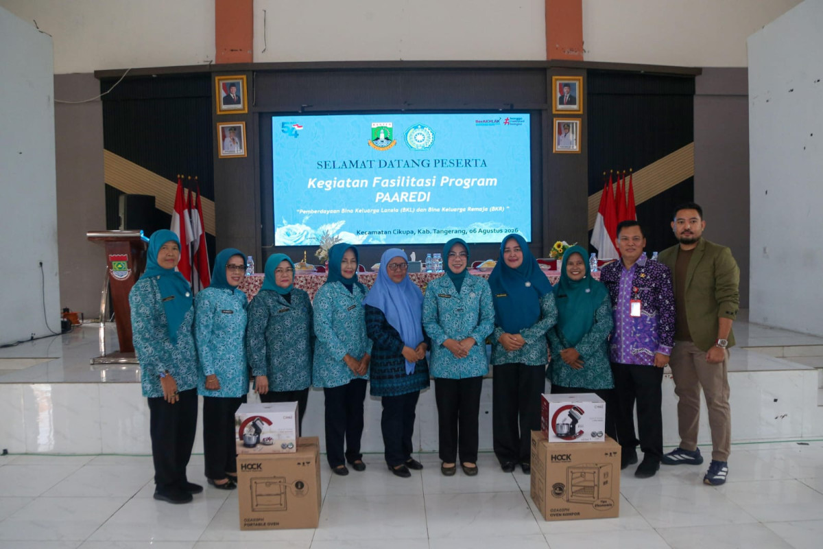 Ketua TP PKK Provinsi Banten Tinawati Andra Soni: Keluarga Adalah Sekolah Pertama